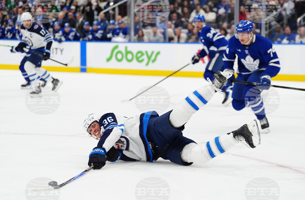 Jets Maple Leafs Hockey