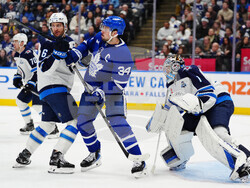 Jets Maple Leafs Hockey