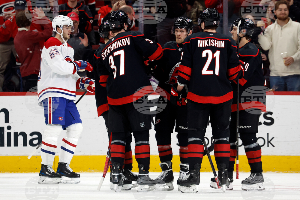 Canadiens Hurricanes Hockey