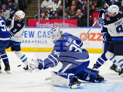 Jets Maple Leafs Hockey