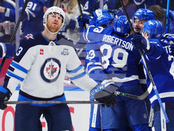 Jets Maple Leafs Hockey