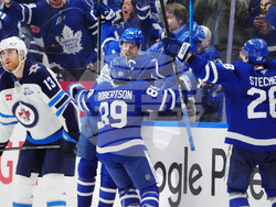 Jets Maple Leafs Hockey