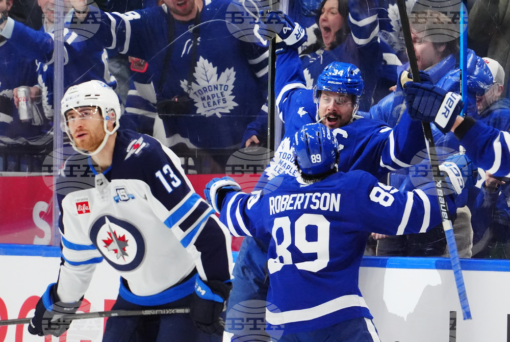 Jets Maple Leafs Hockey