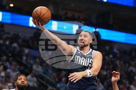 76ers Mavericks Basketball