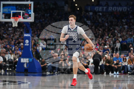 76ers Mavericks Basketball