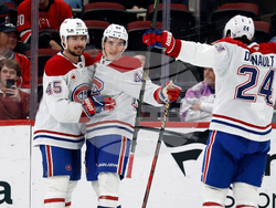 Canadiens Hurricanes Hockey