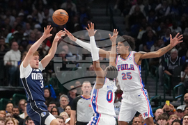 76ers Mavericks Basketball