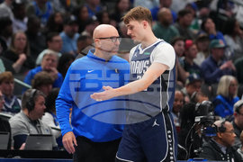 76ers Mavericks Basketball