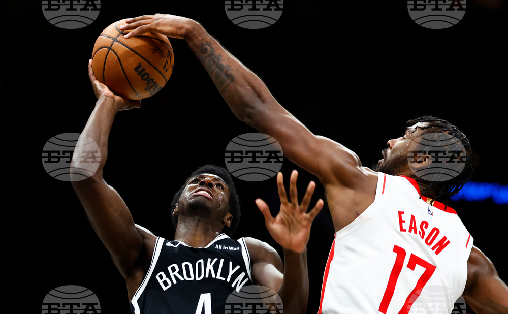 Rockets Nets Basketball