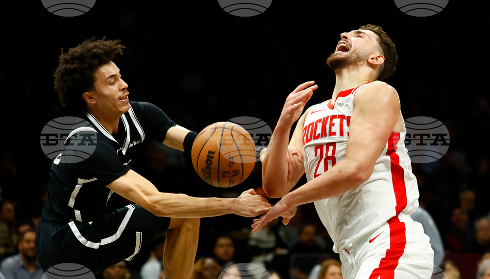 Rockets Nets Basketball