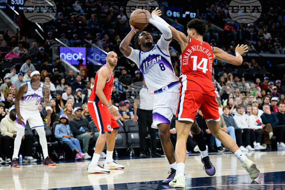 Jazz Clippers Basketball