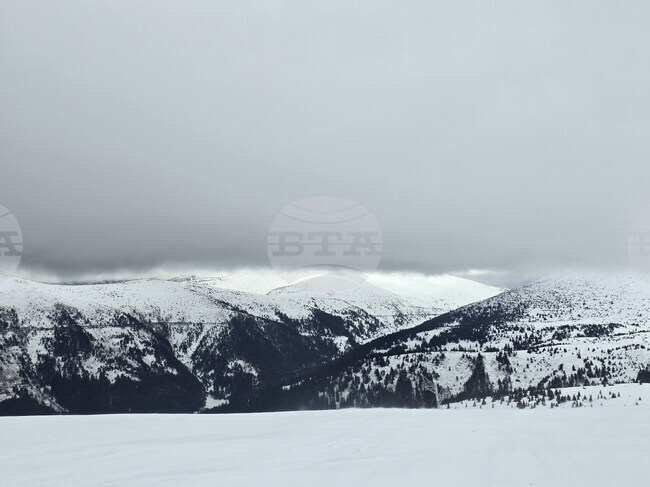 Не са добри условията за туризъм в планините, съобщиха от Планинската спасителна служба на БЧК
