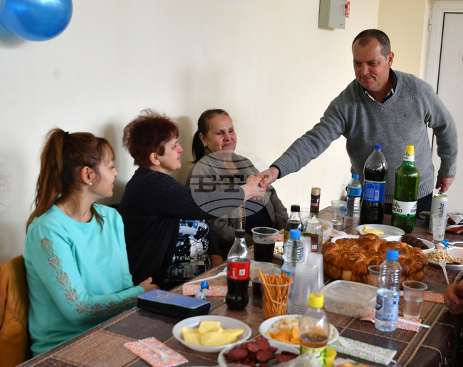 Село Свещари - 8-ми март