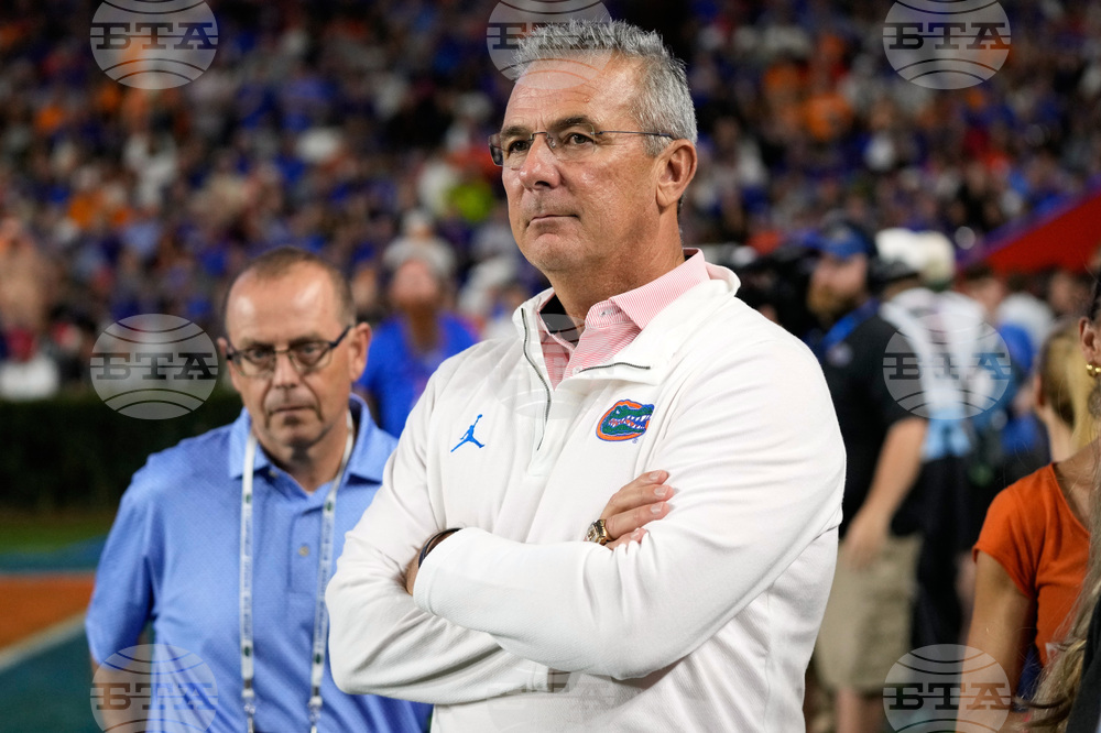 US Urban Meyer New College