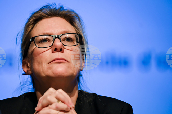 Двамата френски съдържатели на бара в Кран Монтана, в който се разрази смъртоносния пожар, са били разпитани от разследващите, съобщи прокурорката на кантона Вале