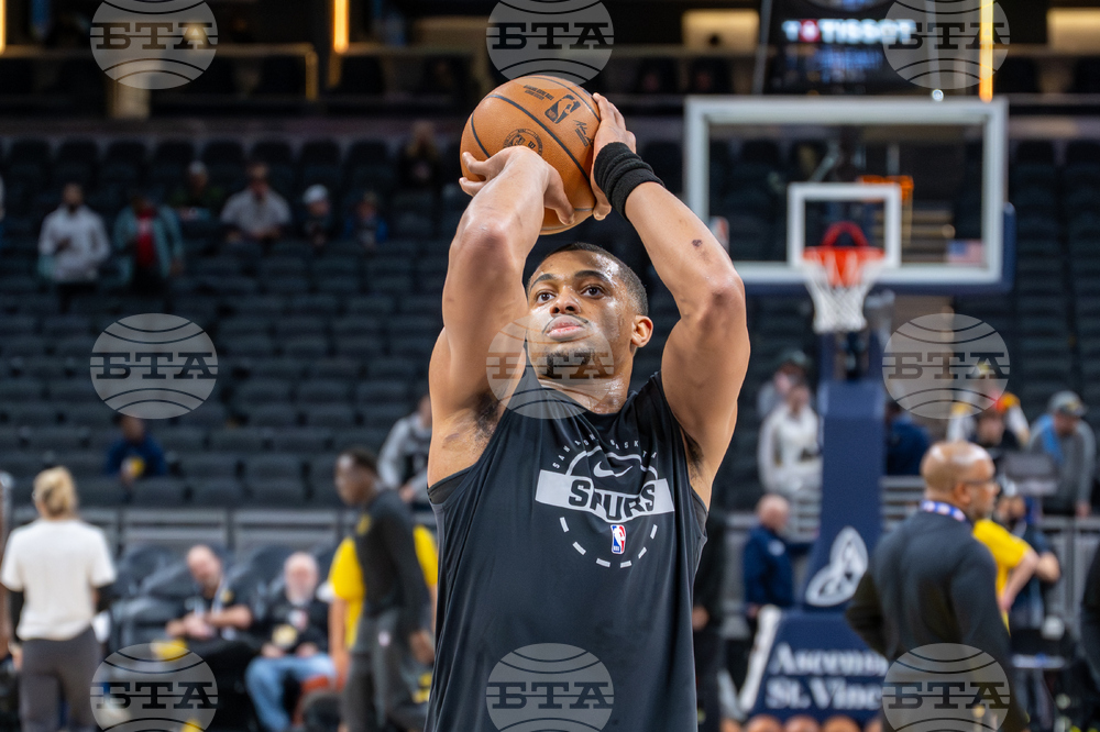 Spurs Pacers Basketball