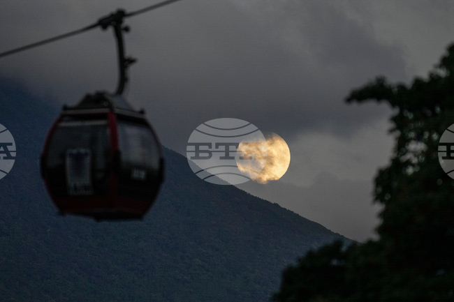 Venezuela Wolf Supermoon