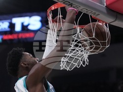 Hornets Bucks Basketball