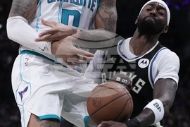 Hornets Bucks Basketball