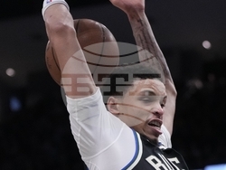 Hornets Bucks Basketball