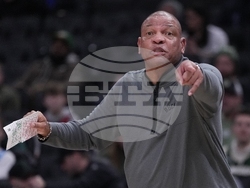 Hornets Bucks Basketball