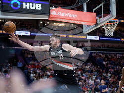 Trail Blazers Pelicans Basketball