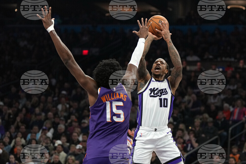 Kings Suns Basketball