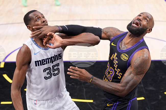 APTOPIX Grizzlies Lakers Basketball