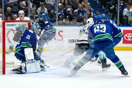 Kraken Canucks Hockey