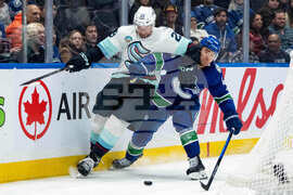 Kraken Canucks Hockey