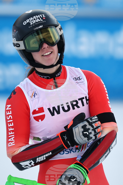 Камий Раст посвети победата си в гигантския слалом в Кранска гора на загиналите в пожара в Кран Монтана