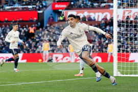 Britain Premier League Soccer