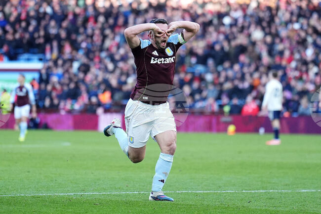 Астън Вила победи Нотингам Форест с два гола на Джон Макгин и се изкачи на второто място във Висшата лига