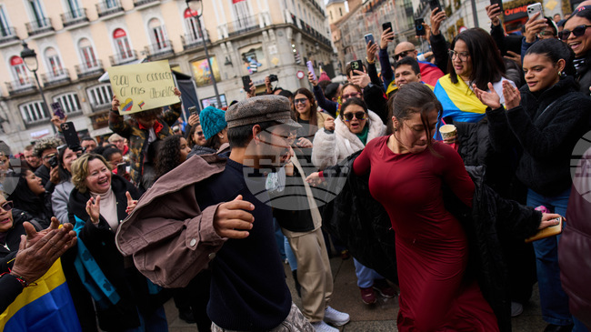 Главният прокурор на САЩ Пам Бонди публикува текста на официално внесен в съда обвинителен акт срещу Мадуро и съпругата му