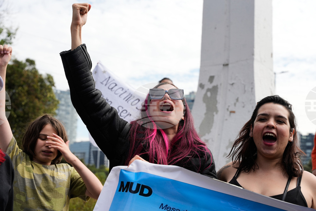 Ecuador Venezuela US