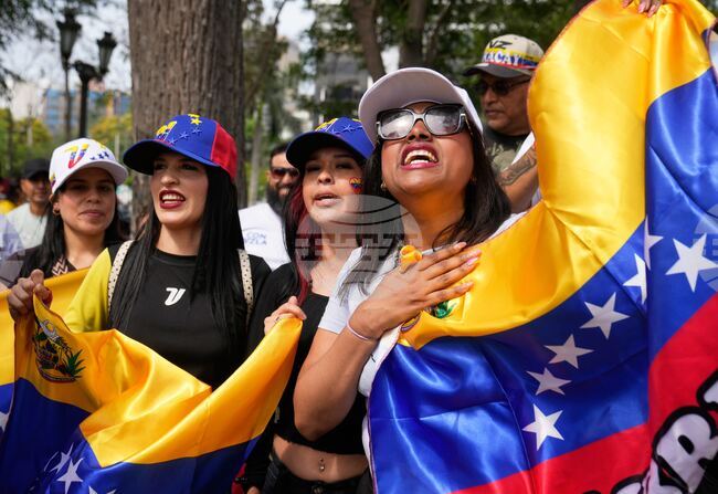 Реакции от цял свят на събитията във Венецуела