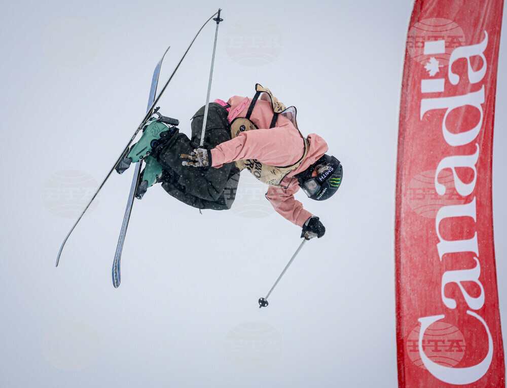 Canada WCup Freeski Halfpipe
