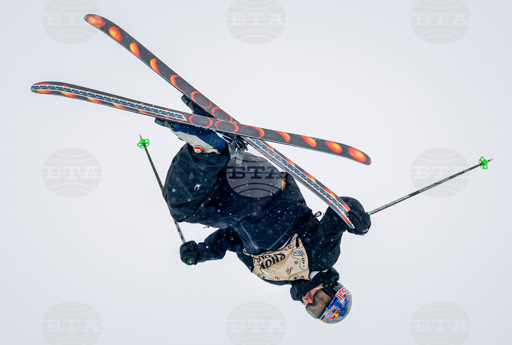 Canada WCup Freeski Halfpipe