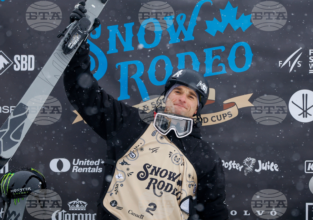 Canada WCup Freeski Halfpipe