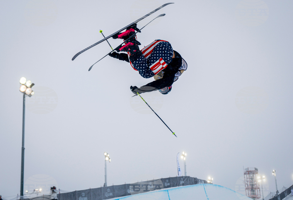 Canada WCup Freeski Halfpipe