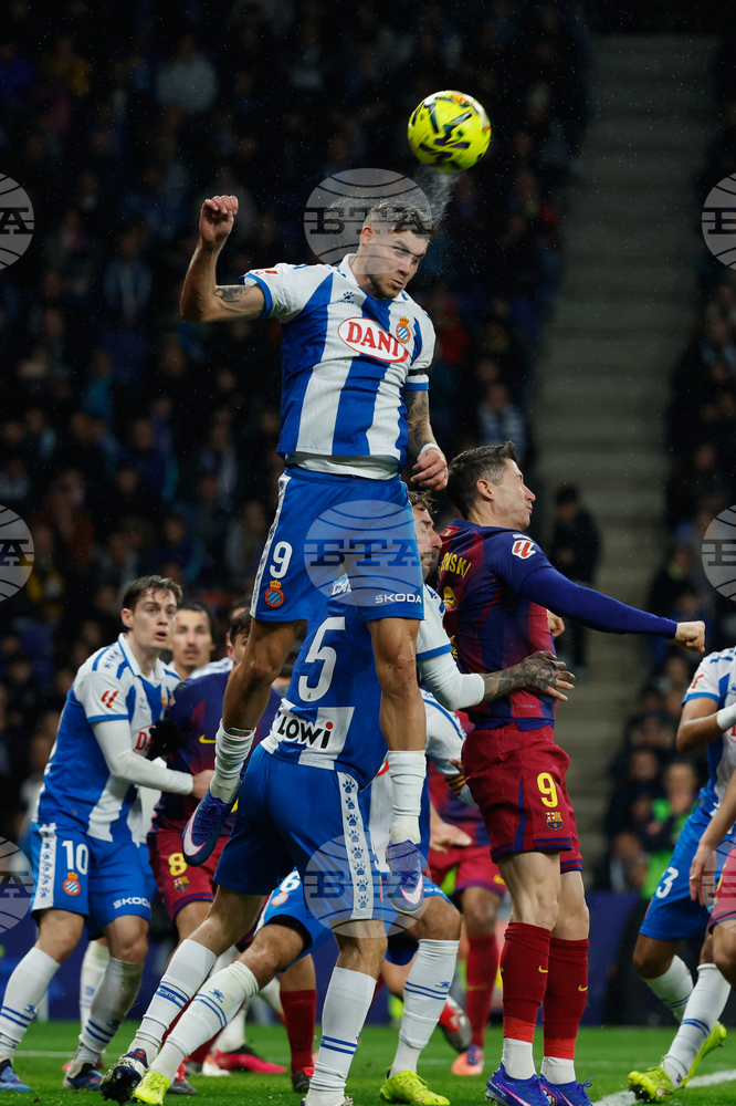 Алавес спечели визитата си на Еспаньол