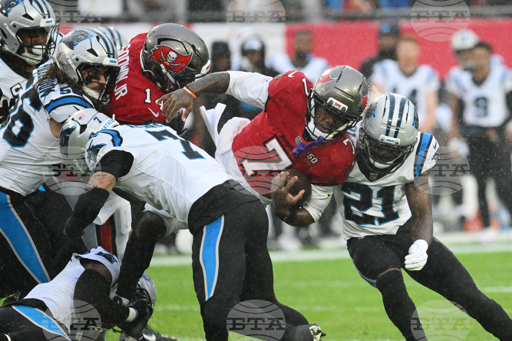Panthers Buccaneers Football