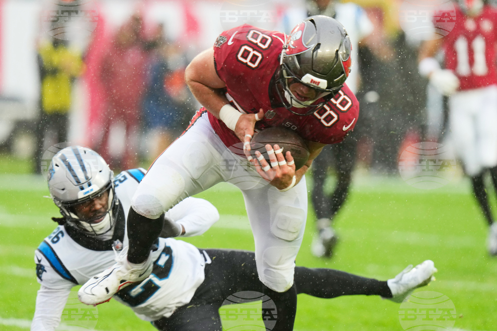 Panthers Buccaneers Football