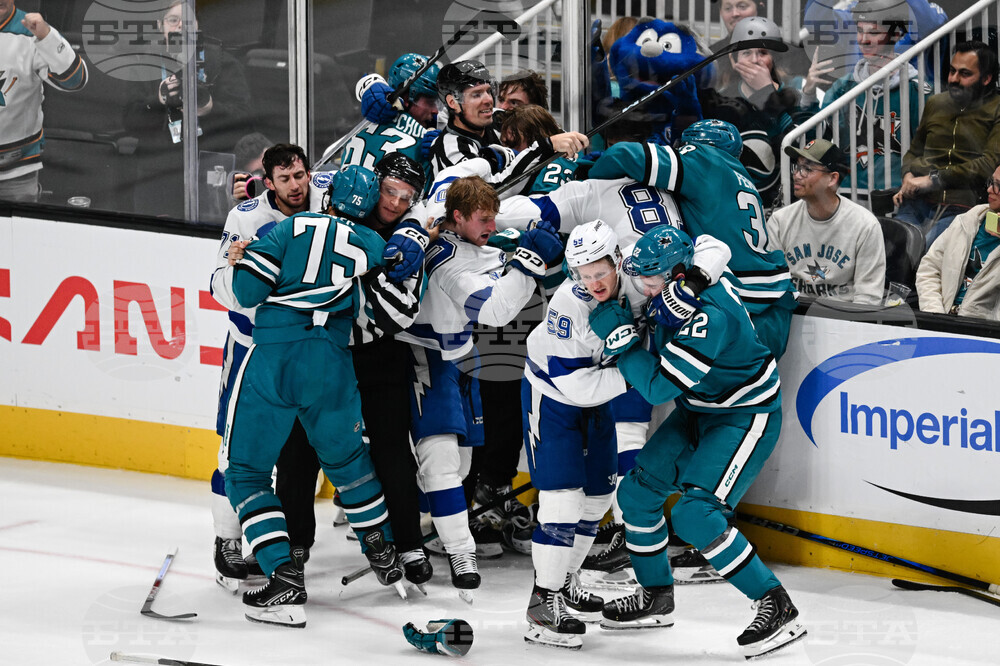 Lightning Sharks Hockey