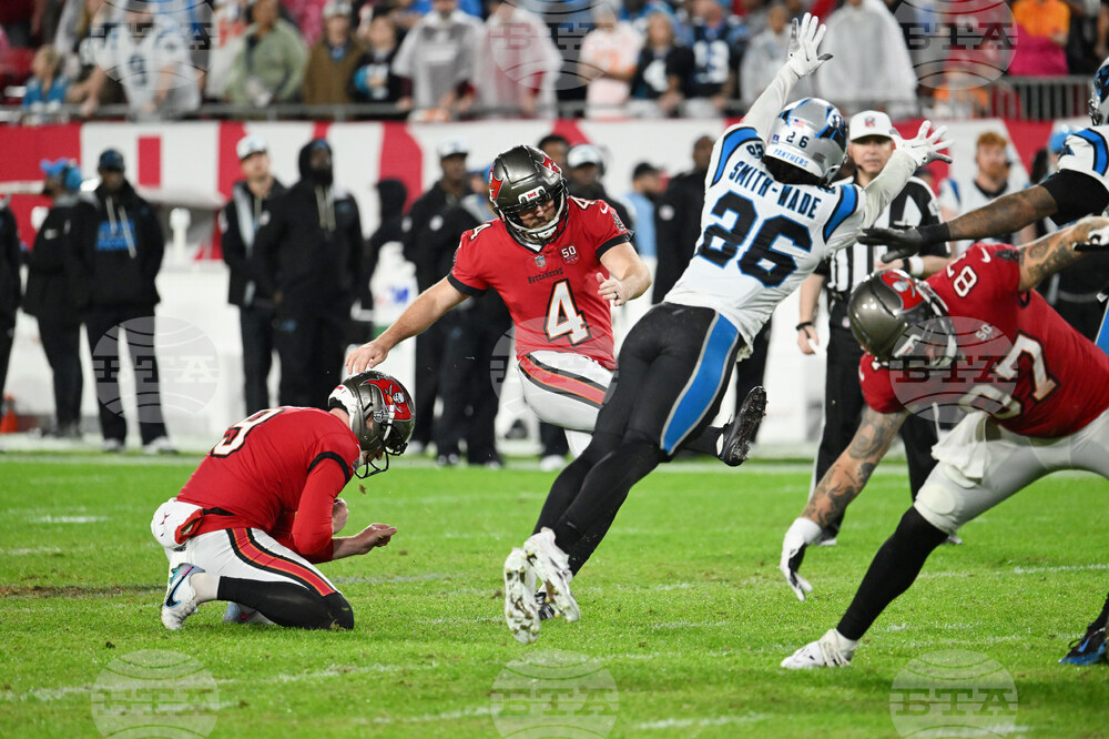 Panthers Buccaneers Football