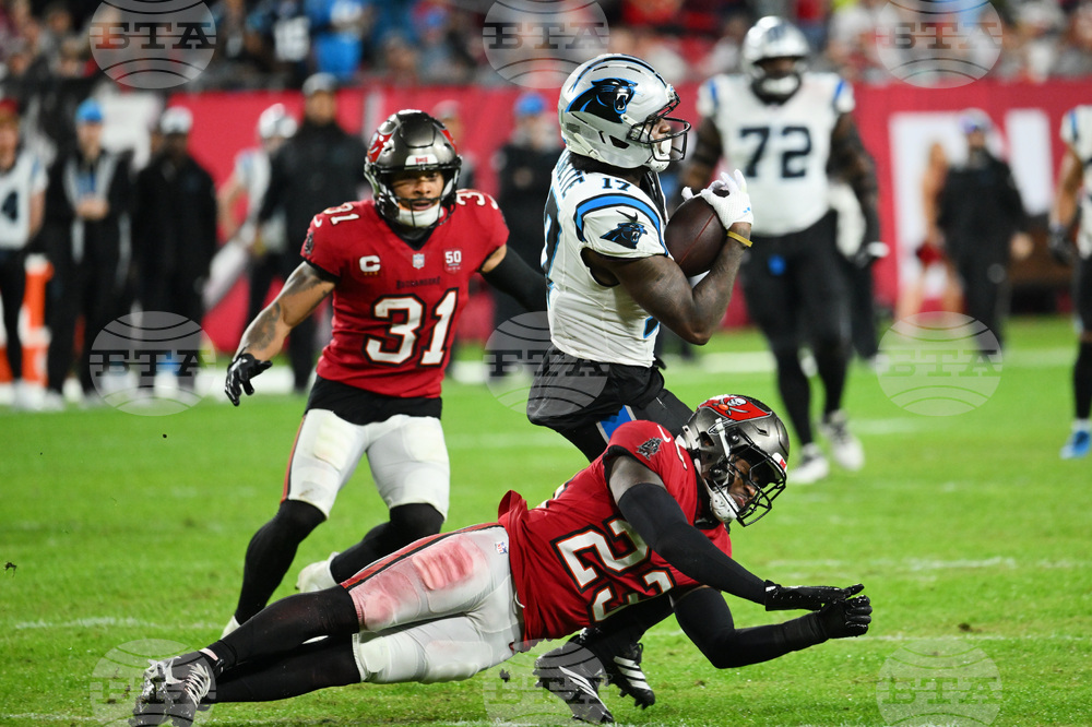 Panthers Buccaneers Football