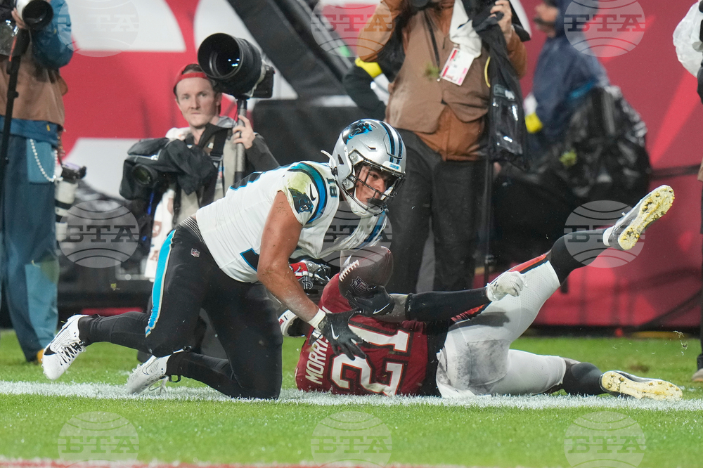 Panthers Buccaneers Football