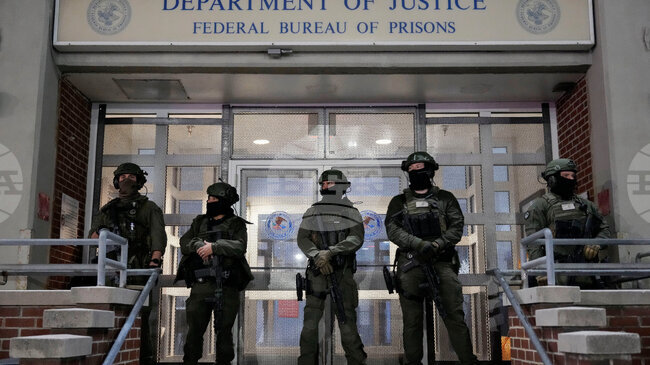 В какво точно САЩ обвиняват Николас Мадуро?