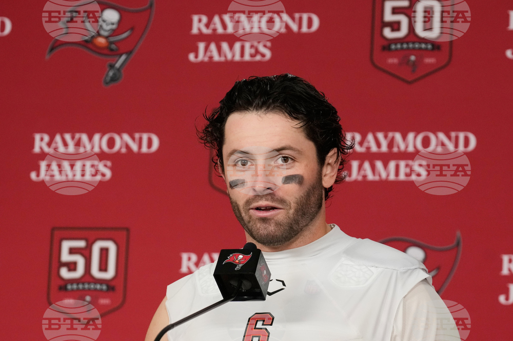 Panthers Buccaneers Football