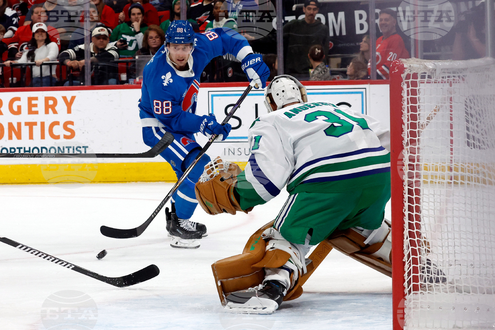 Avalanche Hurricanes Hockey